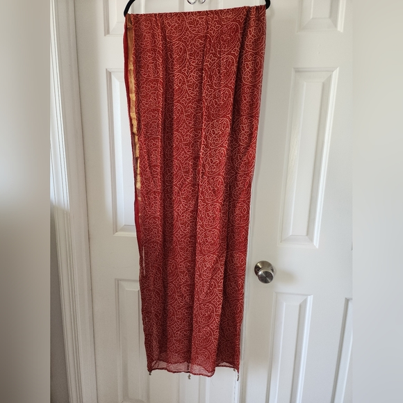 Elegant Red Lehenga Set - Picture 10 of 11